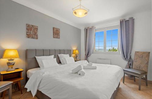 Magnificent Stone Villa in Le Tignet - Foto 10