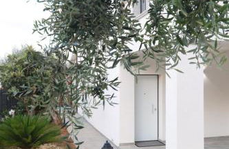 Twins House Vacation Home - Foto 23