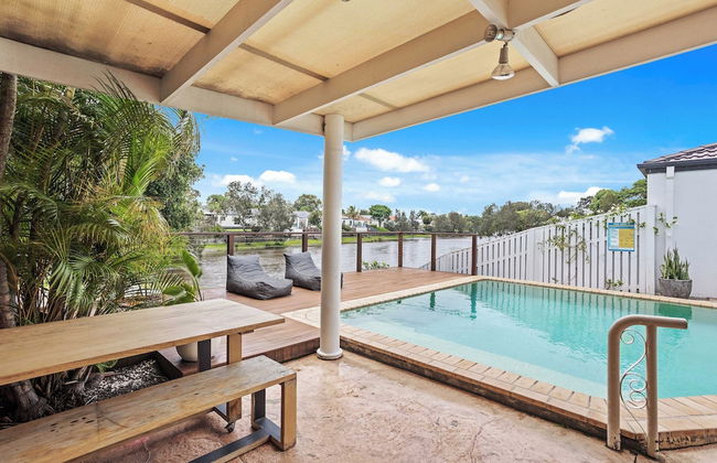 Waterfront Canal Escape in Burleigh - Photo 20