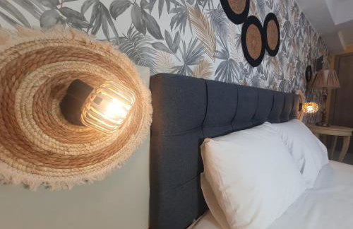 Olea Luxury Suites - Photo 37