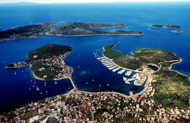 Beach Front Vacation Home, Private Beach, Boat Rental - Foto 30