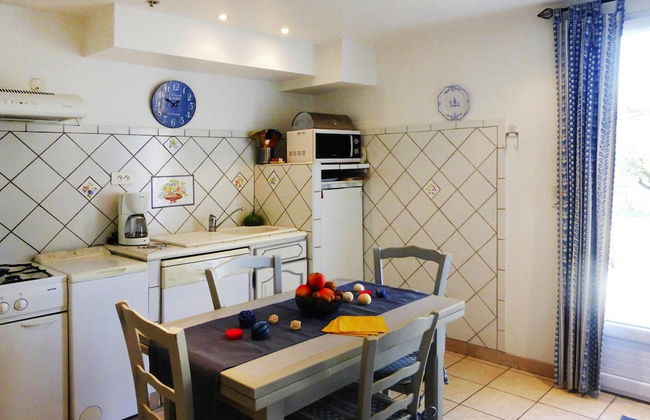 Holiday Cottage With Private Terrace, Bellegarde - Foto 19