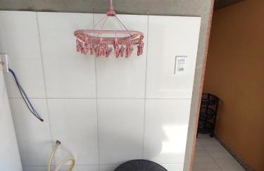 Apartamento para 6 pessoas custo benefício a 7 km da praia - Foto 51