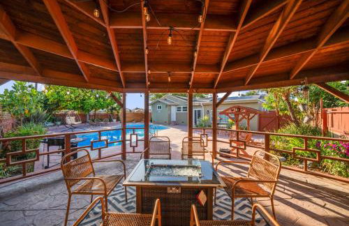 Pool, Hot Tub, Luxury 3 Beds,15 Min Beach,DT, Zoo, Sesame Place, Airport - Foto 4