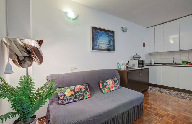 Studio Saturno 23 in the City Center - Photo 1