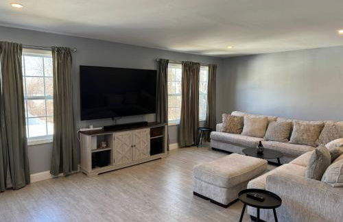 Jersey Shore Beach House close to NYC Ferry + Bus - Foto 1