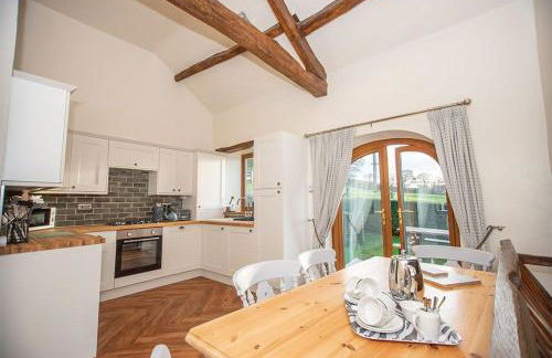 Low Barn, Castle Carrock a luxury, chacterful cottage with 2 dogs welcome and wood burning stove - Foto 7