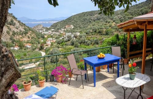 Palaiokastro Hillside Home 900m from the Beach - Foto 8