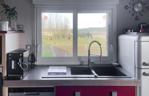 5 Bedroom Beautiful Home In Taulé - Foto 15