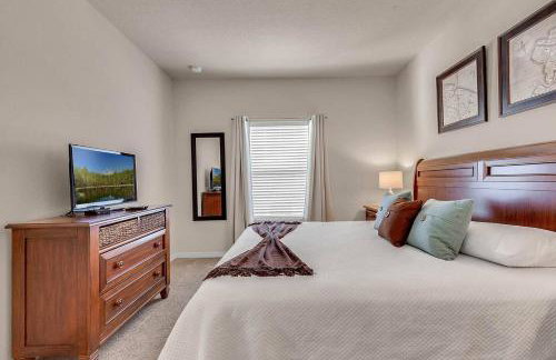 4 BD 3 BA Lucaya Village 23-101 - Foto 15