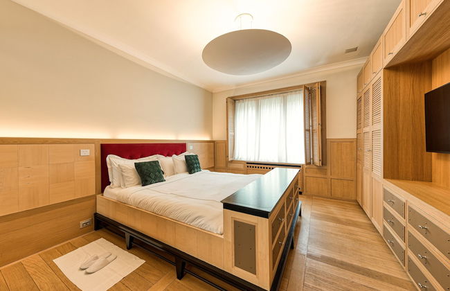 Stéphanie I - Foto 1