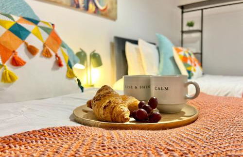 Borage House- Crawley,3BR House, Wifi, Parking, Close to Gatwick Airport, Contractor friendly, short and long term stays welcome - Foto 16