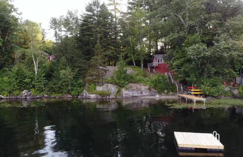 Little Red Wing 50s Lake Cabin - Foto 5