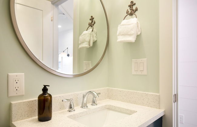 Ocean's Eye by Avantstay Beach Front Home w/ Roof Top, Pool & Putting Green! - Foto 20