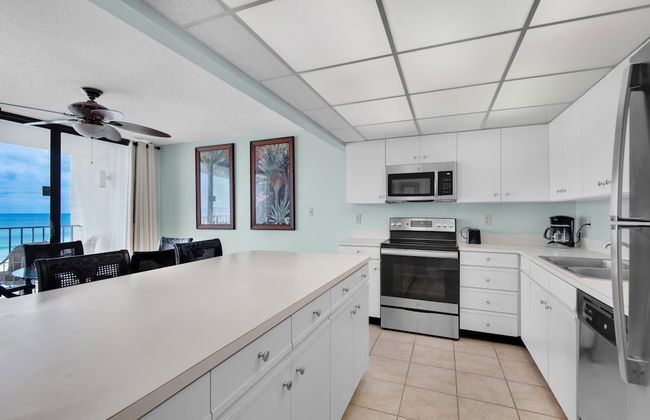 Edgewater Tower 2-307 - Foto 8