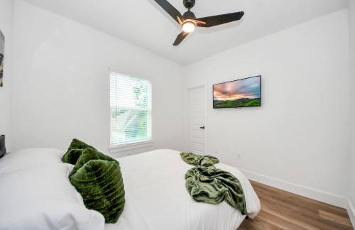 NEW! The Brandōn - Upscale Manor - Garage - Near Medical Center & NRG - Foto 20