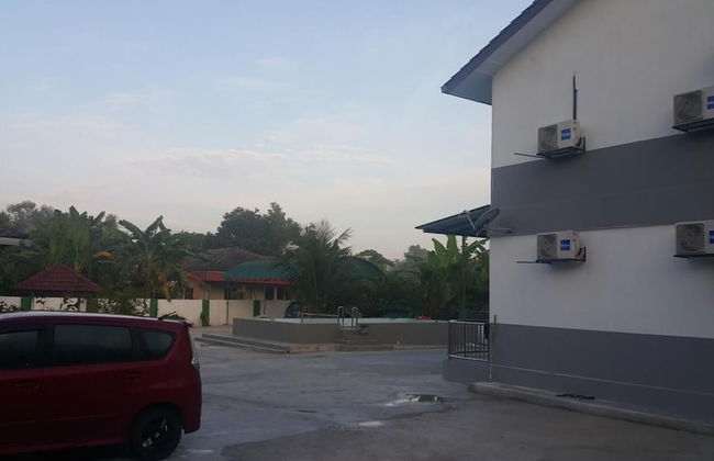 Mri Homestay Sg Buloh - 2 Br House With Centralised Private Pool - Foto 15