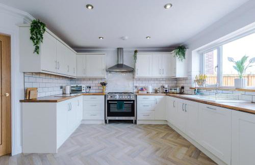 Damson House- Spacious, Modern 6 bedroom Executive House - Ideal for Work Teams or Multi-Generational Families - Foto 20