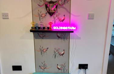 Stables 2bed farm stay private firepit bbq - Foto 7