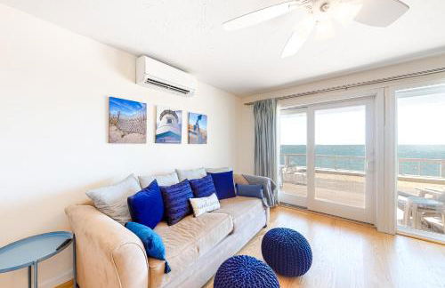 Nautical Haven at Seaside - Photo 1