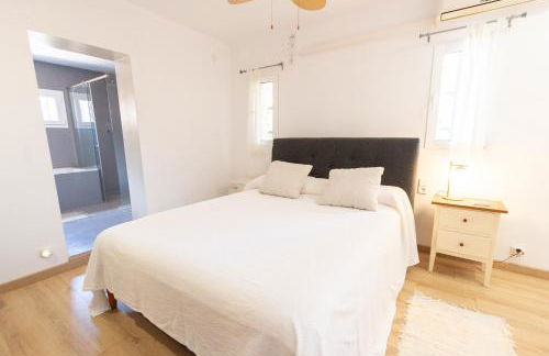 Catalunya Casas Incredible & Unique Costa Dorada Abode! - Foto 17