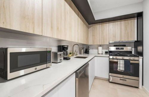 3BR Penthouse with Massive Private Rooftop - Foto 28