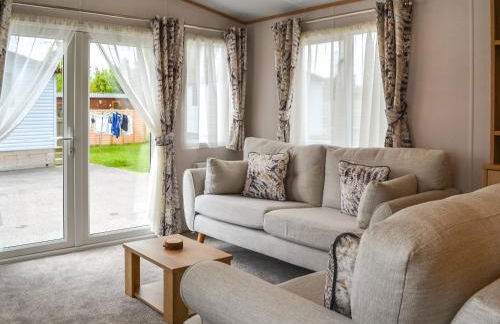 Wilberfoss Holiday Park - Haven Lodge - Photo 2