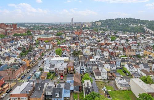 Bloomfield, Pittsburgh Large and Accessible 3 Bedroom Apr with Free Parking - Foto 27