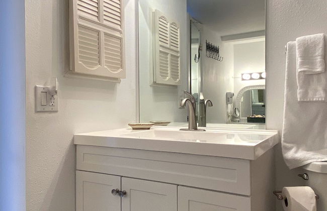 Lovers Key Beach Club - Photo 24