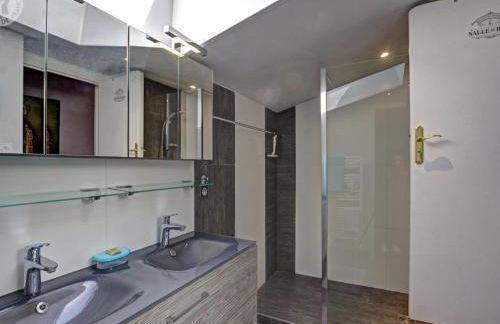 Maison de vacances spacieuse avec jardin et animaux admis - FR-1-496-247 - Foto 25