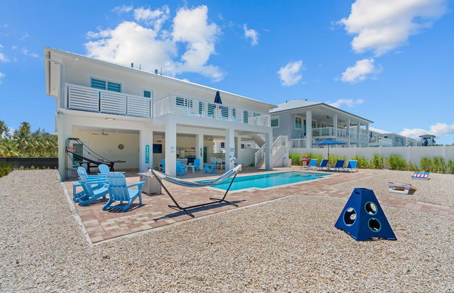 Paradise Point Pool Dock Lounges BBQ - Foto 1