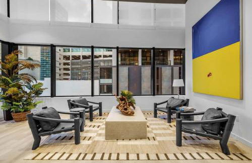 Modern Downtown Condo with Pool Gym BBQ Game Room CoWorking Spaces - Foto 42