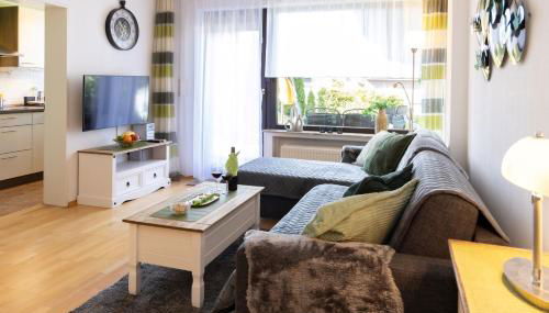 FeWo Harzer Bergwind Sankt Andreasberg, 1 Hund bis 30Kg willkommen, große eingezäunte Terrasse mit Gasgrill - Foto 4