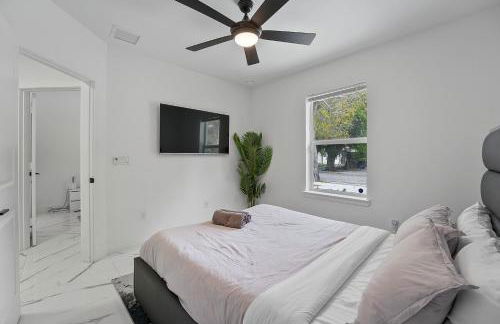 Palm Luxe Residence - Photo 15