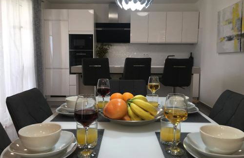 HOLIDAY HVAR lux - Photo 31