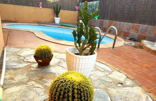 Dar Nur villa Ideal for Families, Couples, and digital Nomads with Private Pool BBQ Solarium - Foto 8