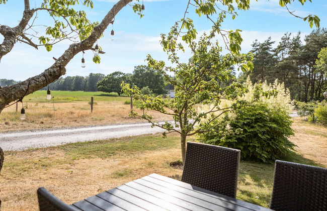 2 bedroom House in Falkenberg with garden and terrace - Photo 5