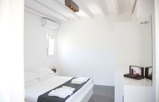 OW Andros - Luxury Suites - Photo 8