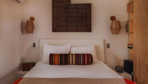 West Texas Hideout at Iconic Property - Foto 2