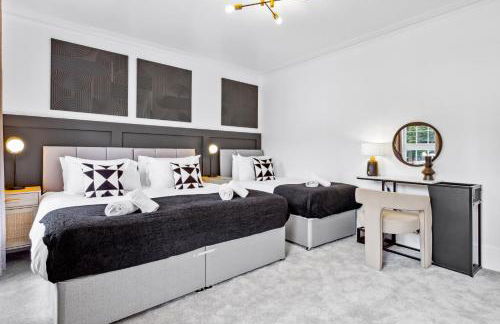 4BR North London I WiFi, Garden, Near Shops - Foto 32