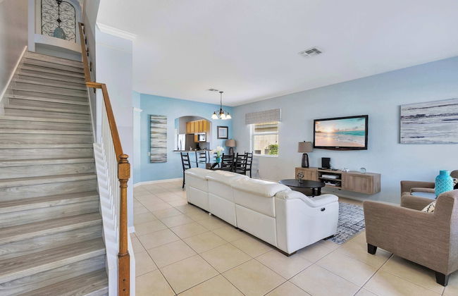 Windsor Hills 6BR Home Pool Spa Private Theater - Foto 15