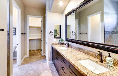 Pool and Golf Access! 55 and Mesa Retreat - Foto 15