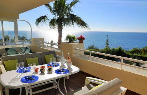 Spectacular 3 bedrooms Sea Views apartment - Photo 69