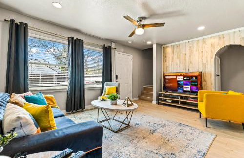 Stylish & Comfy Downtown Gem Irving Parking - Foto 3