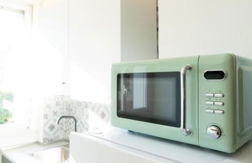 Arcimboldi's Nest - Close to Metro and Train - Foto 9