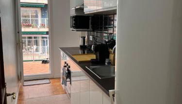 Logement avec vue latérale mer - Photo 2, stove