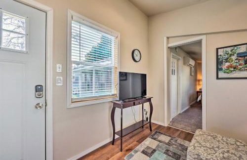 1 Mi to Dtwn Rogers Convenient Getaway with Patio - Foto 6