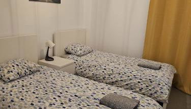 Modern seafront flat with a private garage - Foto 2