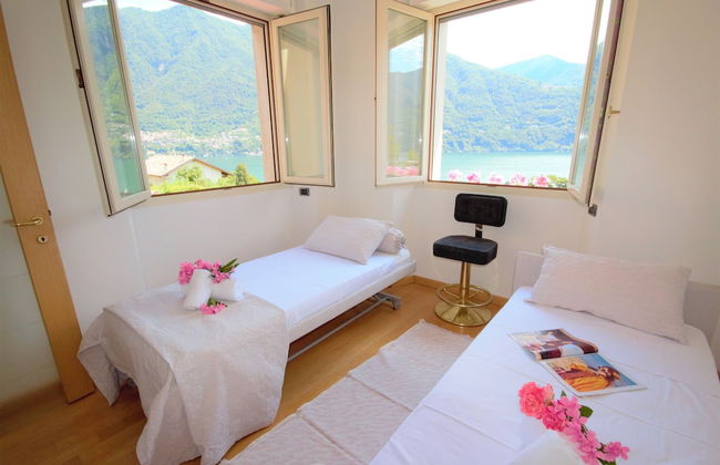 Villa Oliveto with Pool and Lake view - Photo 11