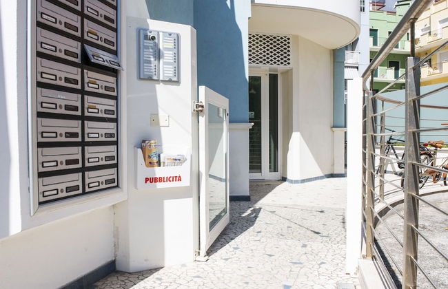 Elegante Trilocale Marconi Prima Fila Mare - Foto 23